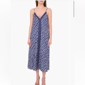 Halogen Leaf Print Contrast Detail Shift Dress